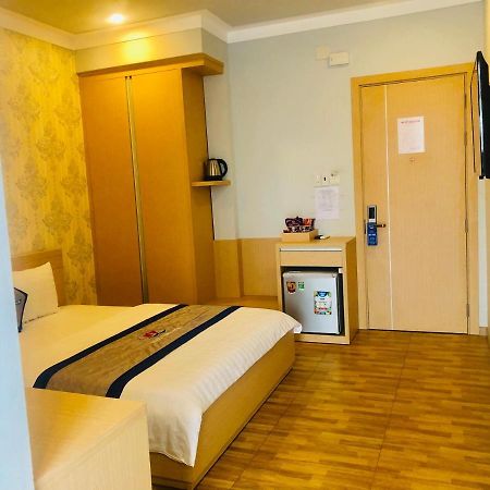 Ngoc Thanh Hotel Rach Gia Exterior photo